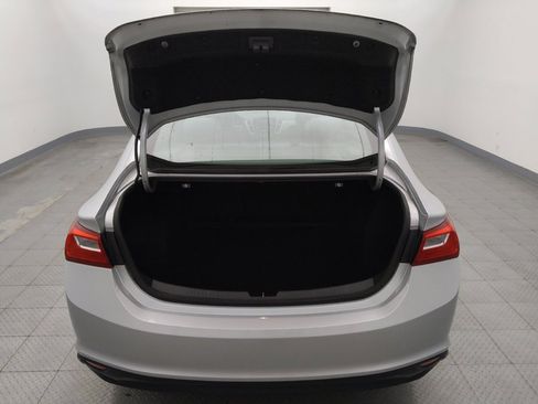 Used 2020 Chevrolet Malibu LS FWD image 29