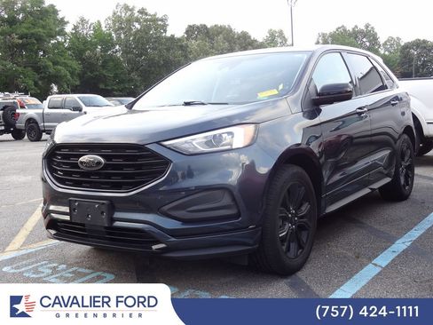 Used 2023 Ford Edge SE w/ Black Appearance Package AWD/4WD image 2
