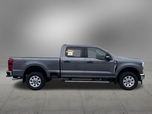 Used 2024 Ford F250 XLT w/ 360-Degree Camera Package AWD/4WD image 5