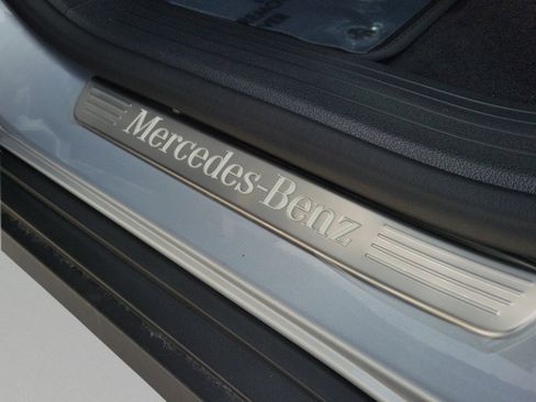 Certified 2026 Mercedes-Benz GLE 350 4MATIC image 11