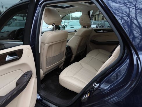 Used 2018 Mercedes-Benz GLE 350 4MATIC image 15