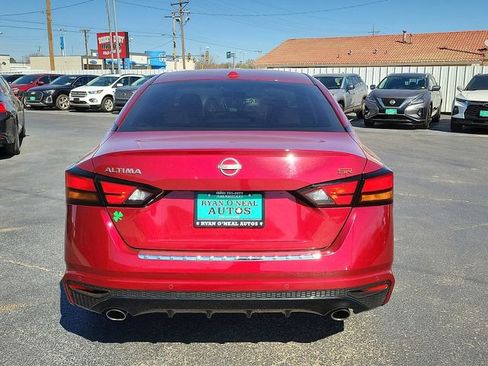 Used 2023 Nissan Altima 2.5 SR FWD image 4