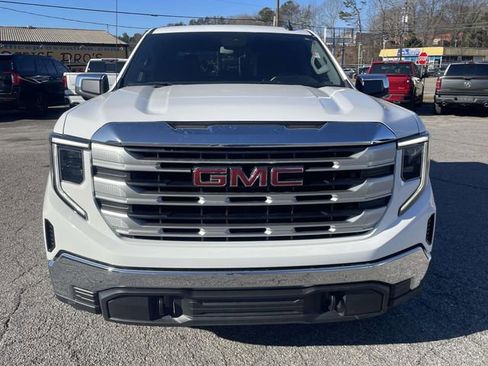 Used 2023 GMC Sierra 1500 SLE image 10