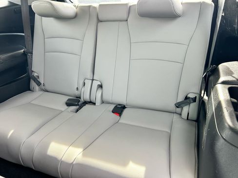 Used 2021 Honda Pilot EX-L image 18