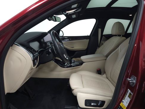 Used 2020 BMW X4 xDrive30i w/ Premium Package AWD/4WD image 4