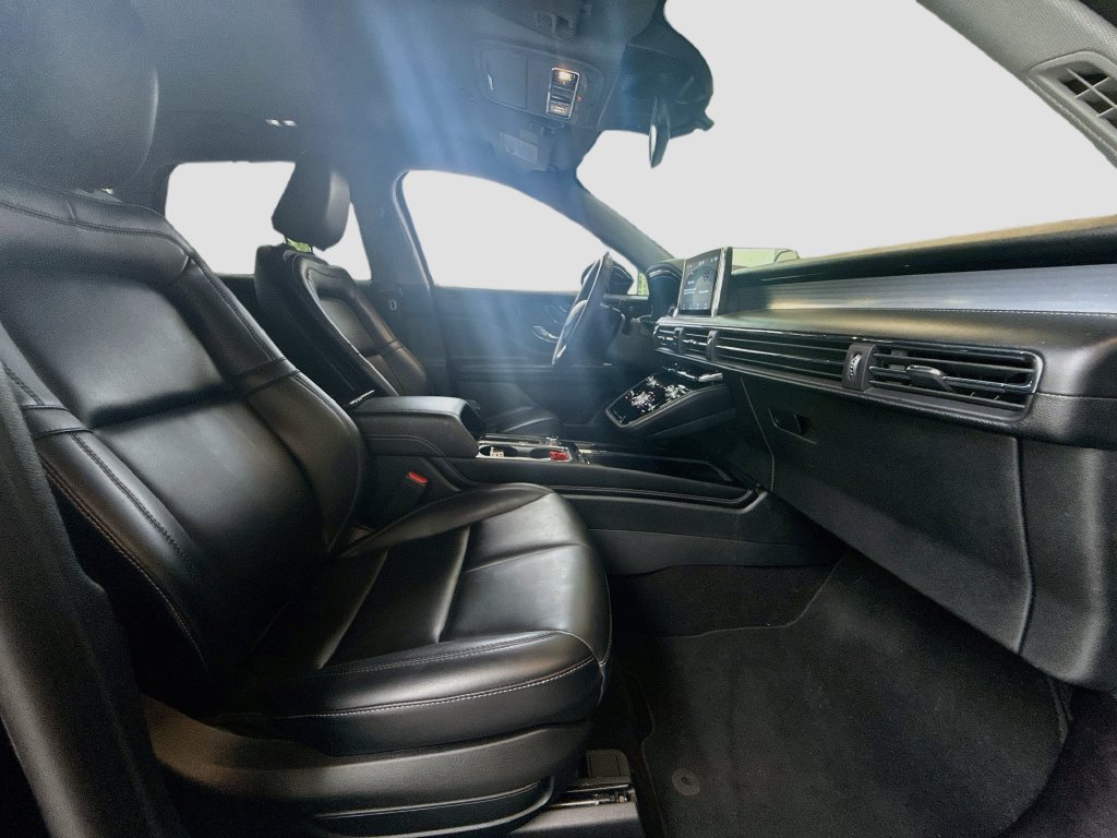 Used 2022 Lincoln Corsair FWD image 31