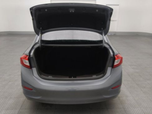 Used 2019 Chevrolet Cruze LT image 29