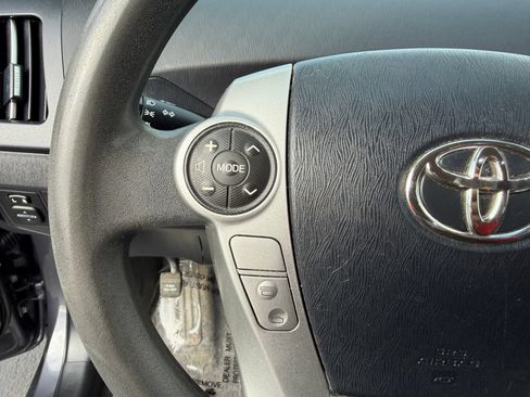 Used 2015 Toyota Prius Two FWD image 21
