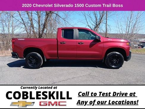Used 2020 Chevrolet Silverado 1500 Custom Trail Boss w/ Custom Convenience Package AWD/4WD image 2