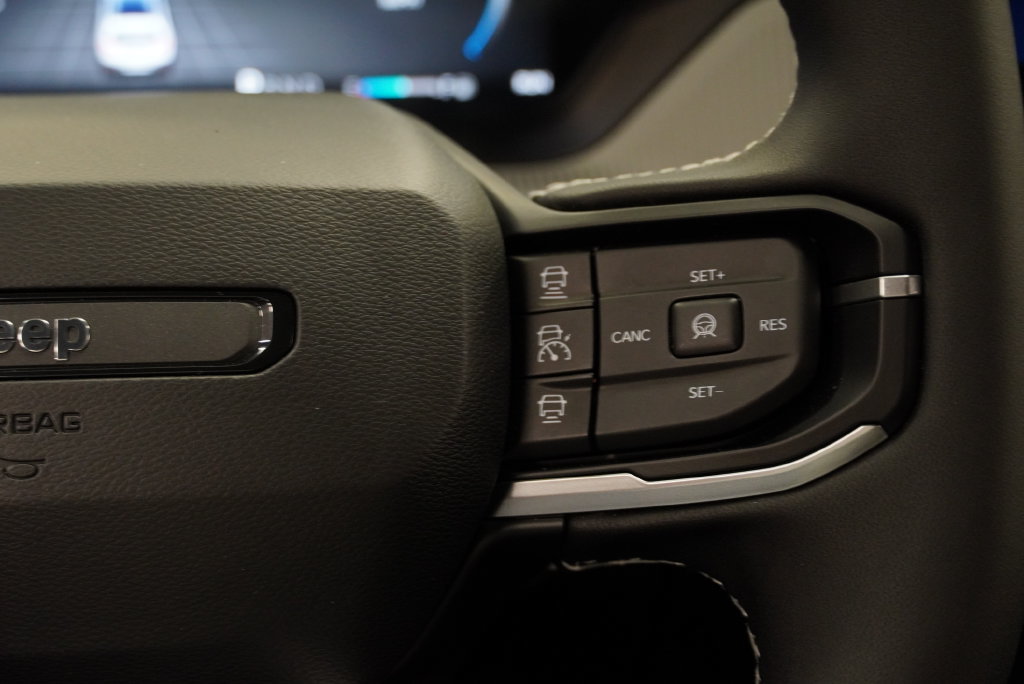 New 2026 Jeep Cherokee Limited AWD/4WD image 28