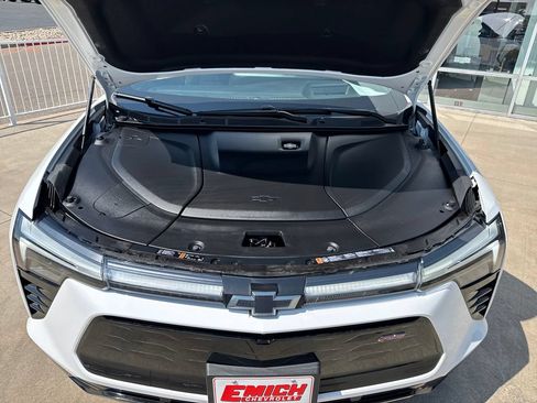 Used 2024 Chevrolet Blazer EV RS AWD/4WD image 21