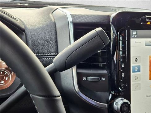 Used 2024 RAM 2500 Laramie w/ Night Edition AWD/4WD image 12