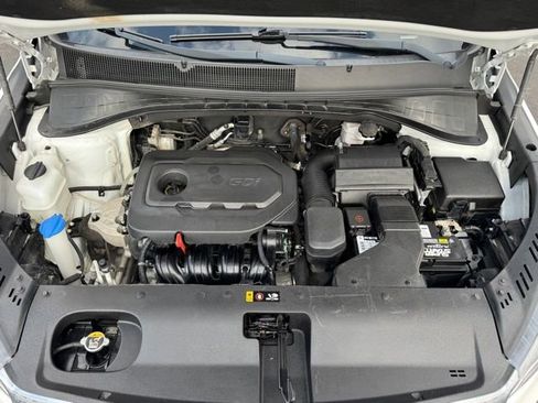 Used 2019 Kia Sorento LX image 30