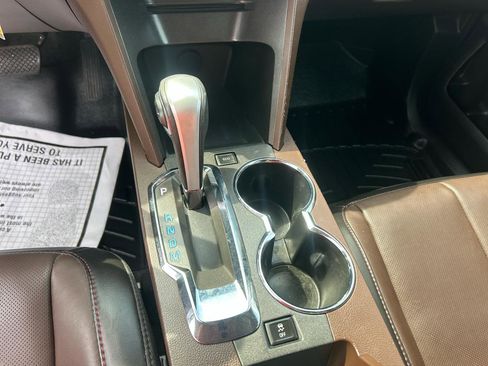 Used 2015 Chevrolet Equinox LTZ FWD image 22