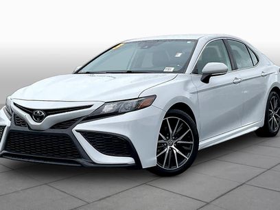 Used 2023 Toyota Camry SE