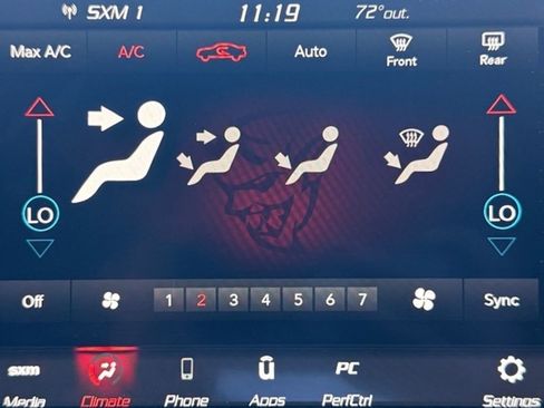 Used 2021 Dodge Charger SXT w/ Driver Convenience Group image 26