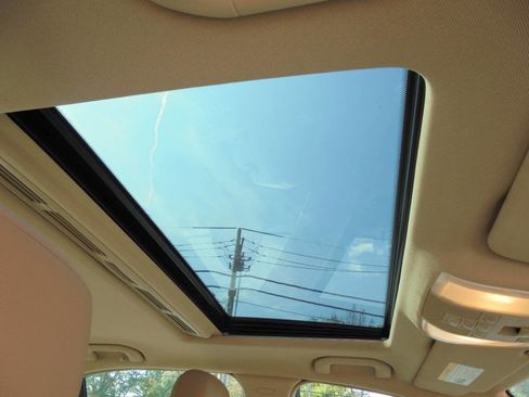 Used 2014 Mercedes-Benz C 300 4MATIC Sedan w/ Premium 1 Package image 22