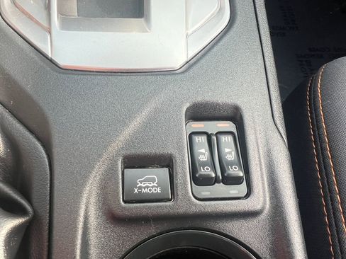 Used 2019 Subaru Crosstrek 2.0i Premium w/ Moonroof Package image 16