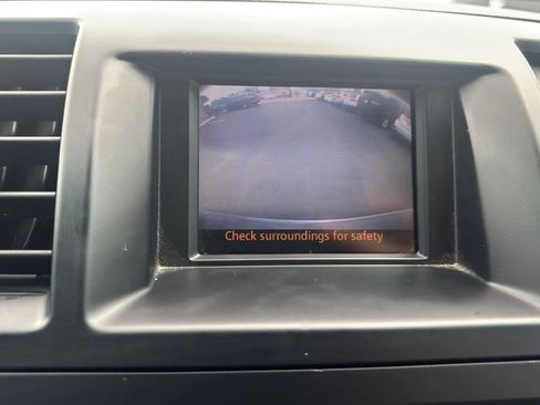 Used 2010 Toyota Highlander SE image 13