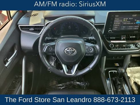 Used 2022 Toyota Corolla Cross XLE AWD/4WD image 15