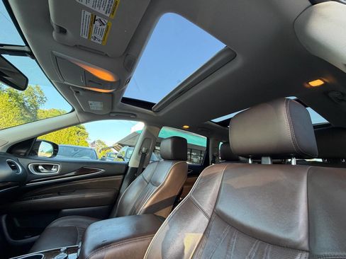 Used 2018 INFINITI QX60 Luxe w/ Deluxe Technology Package AWD/4WD image 13