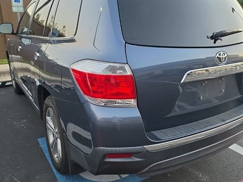 Used 2013 Toyota Highlander Limited FWD image 7