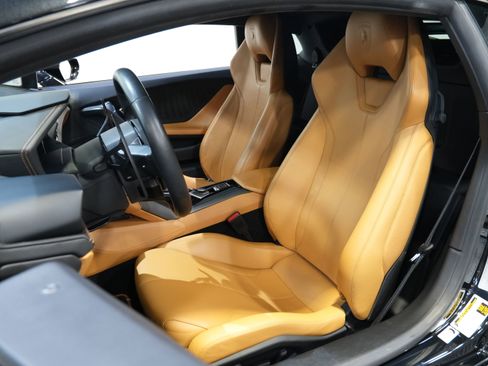Used 2015 Lamborghini Huracan LP 610-4 AWD/4WD image 25