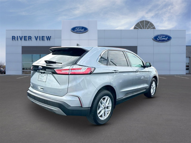 Used 2024 Ford Edge SEL w/ Convenience Package AWD/4WD image 6
