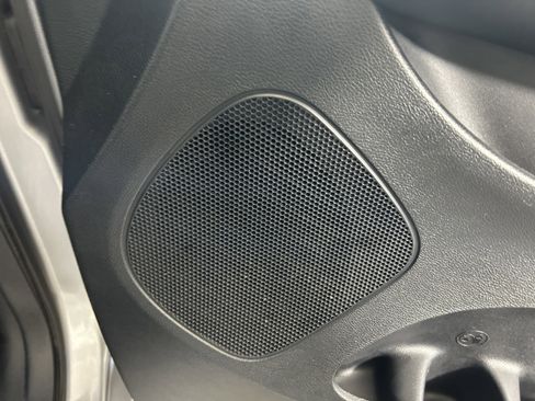 Used 2019 Dodge Grand Caravan GT FWD image 27