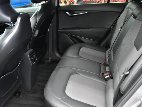 Used 2024 Kia Niro Wind FWD image 38