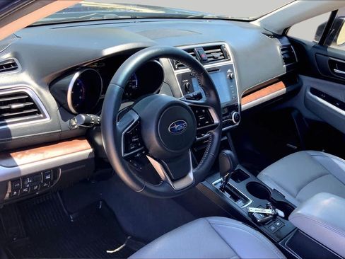 Used 2019 Subaru Outback 3.6R Limited w/ Popular Package #2 AWD/4WD image 17
