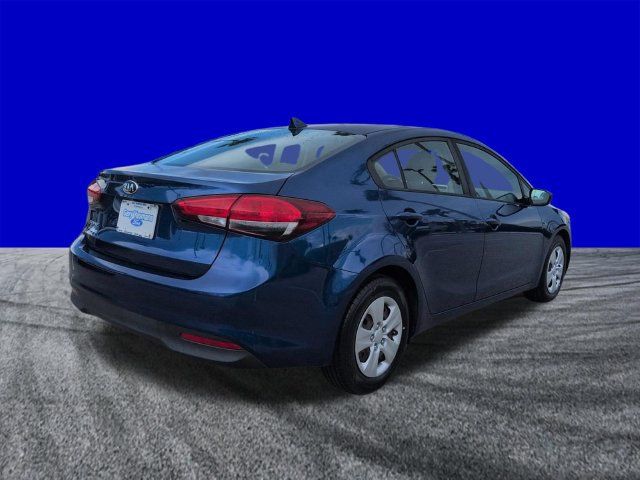 Used 2018 Kia Forte LX w/ LX Rear Camera Package FWD image 4