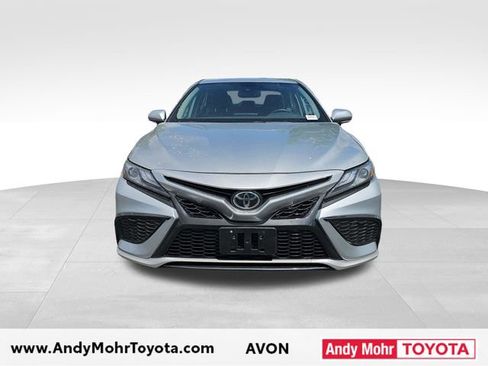 Used 2024 Toyota Camry XSE FWD image 3