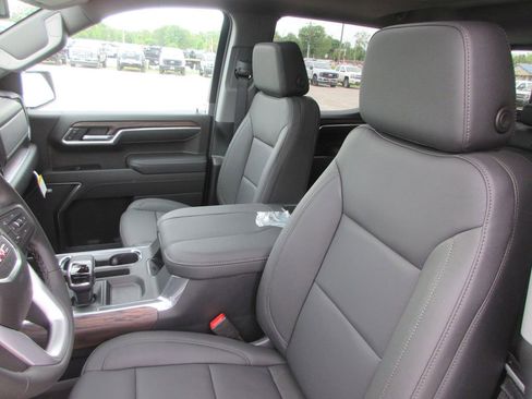 New 2026 GMC Sierra 1500 SLT AWD/4WD image 11