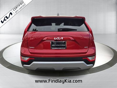 Certified 2024 Kia Niro LX image 8