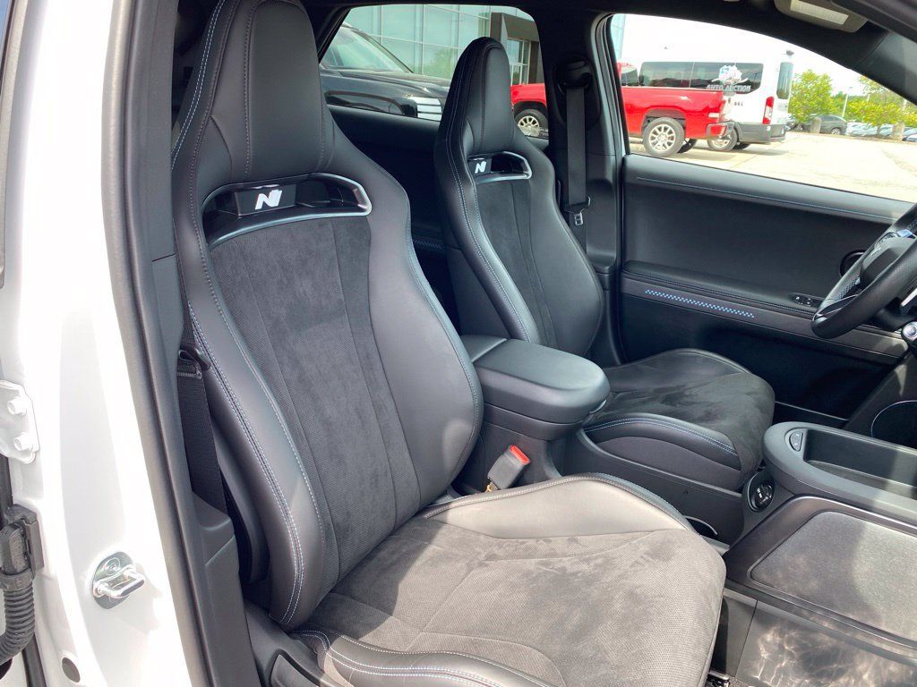 Used 2025 Hyundai Ioniq 5 N AWD/4WD image 30