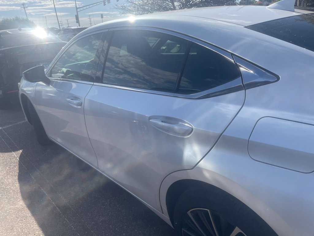 Used 2024 Lexus ES 250 w/ Premium Package AWD/4WD image 23