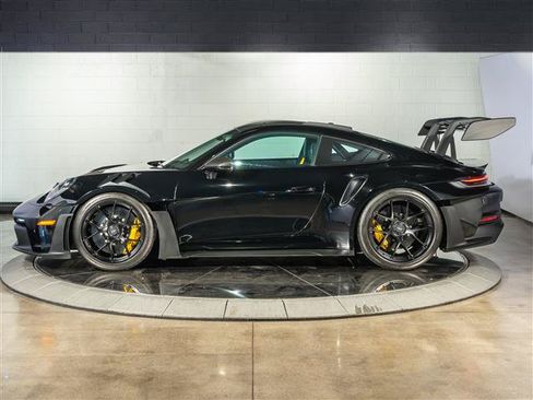 Certified 2024 Porsche 911 GT3 RS RWD image 2