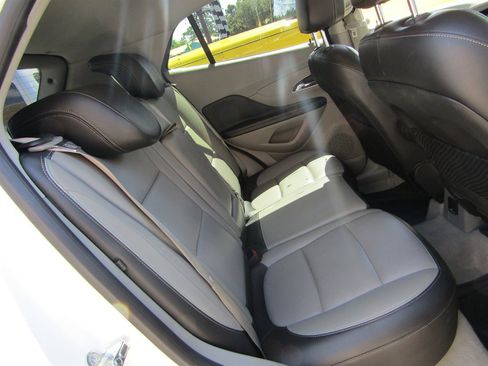 Used 2014 Buick Encore Premium AWD/4WD image 6