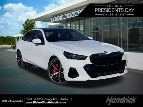 New 2026 BMW 550e xDrive w/ Premium Package image 1