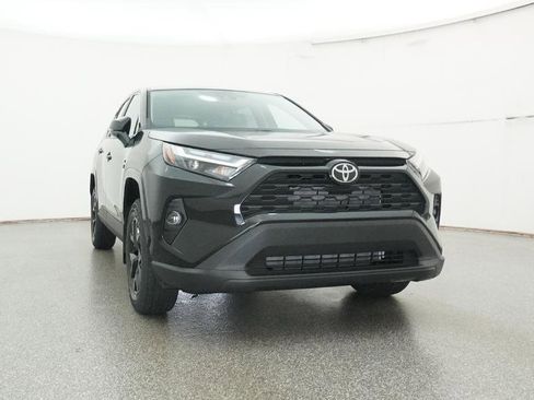New 2025 Toyota RAV4 LE image 31