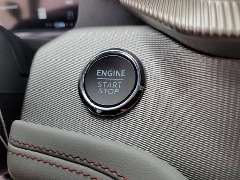 New 2025 Ford Explorer Active w/ Active Comfort Package image 30