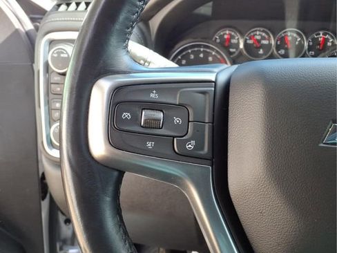 Used 2021 Chevrolet Silverado 1500 RST w/ Z71 Off-Road Package image 16