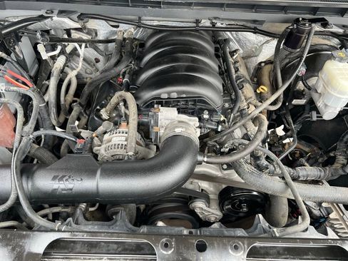 Used 2018 Chevrolet Silverado 1500 LT w/ All Star Edition AWD/4WD image 42