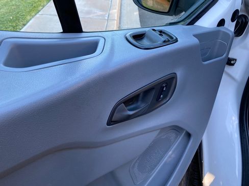 Used 2016 Ford Transit 350 XL image 20