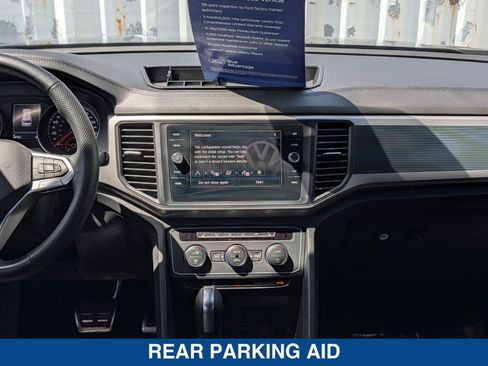 Used 2020 Volkswagen Atlas Cross Sport SE w/ Panoramic Sunroof Package FWD image 20