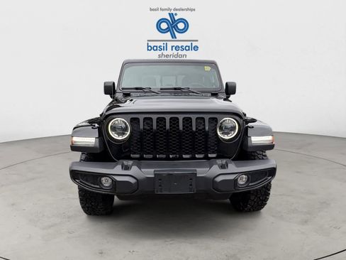 Used 2023 Jeep Gladiator Sport AWD/4WD image 6