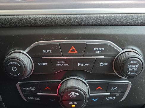 Used 2021 Dodge Charger R/T w/ Blacktop Package image 13