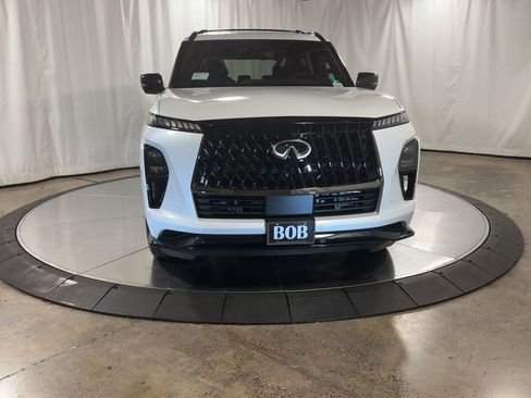 New 2026 INFINITI QX80 Sport w/ Sport Exterior Package image 5