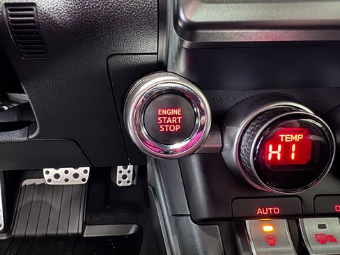 Used 2024 Subaru BRZ Limited image 20